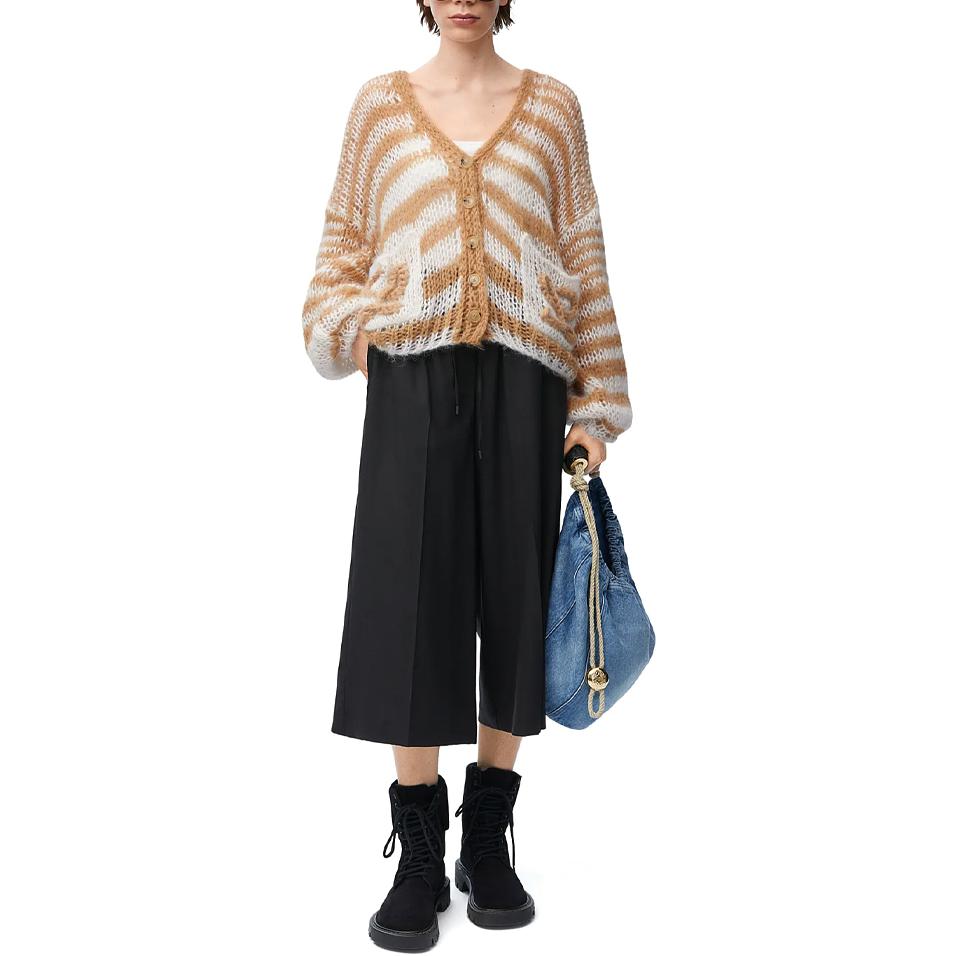 Lookbook (Women) LOEWE Anagram FW24  Striped Logo V-Neck Cardigan - Camel. S359Y16K70-2073