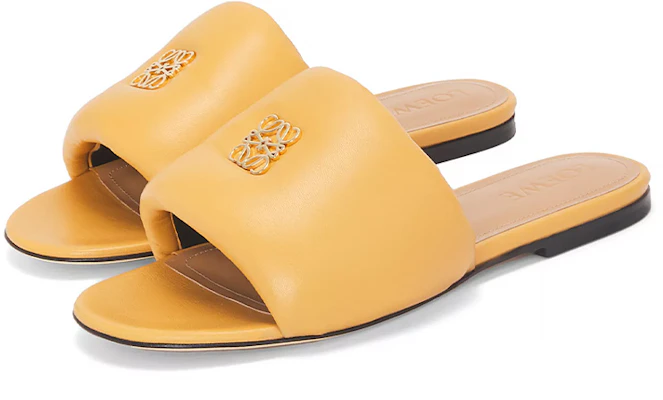 (Women) LOEWE Anagram Padded Slide 'Desert' L815379X70-2580 Lookbook (Women) LOEWE Anagram Padded Slide 'Desert' L815379X70-2580