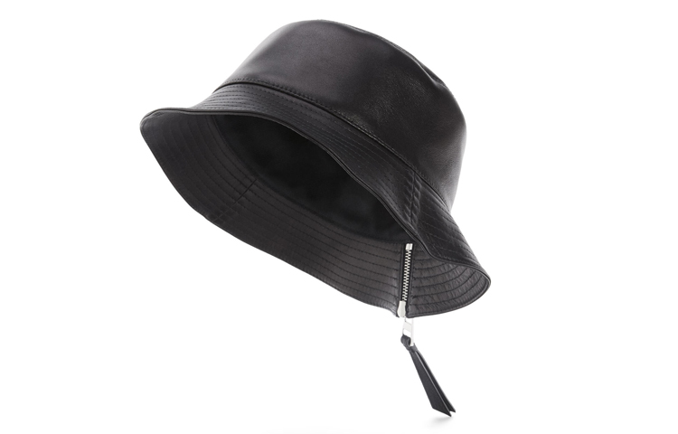 Lookbook (W) ロエベ カーフスキン レザー バケットハット 11210010-1100