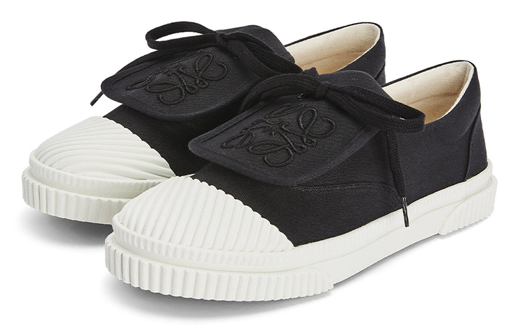 Lookbook LOEWE 繫帶運動休閒帆布鞋 女款 黑色