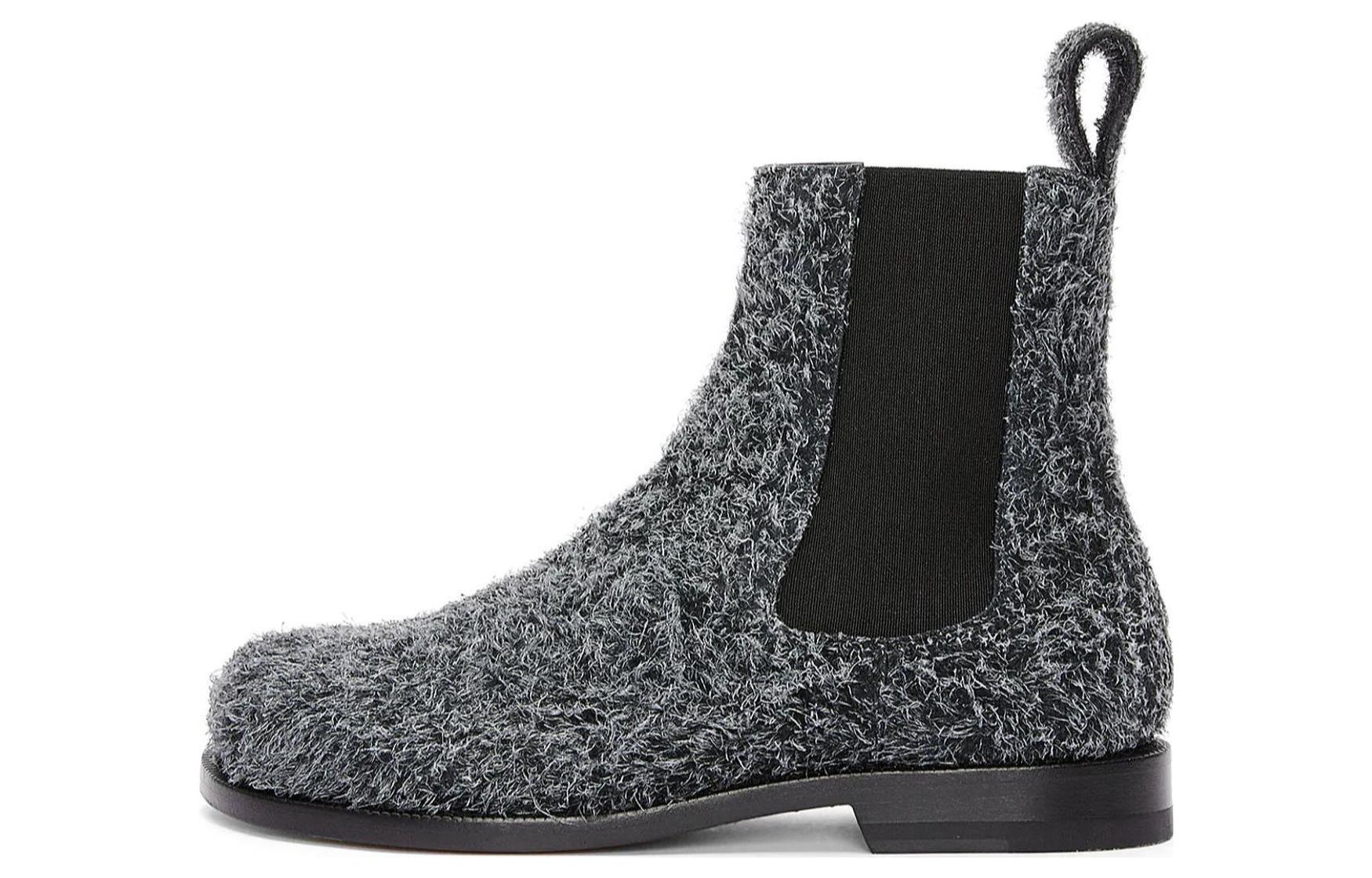 Buy (W) LOEWE But Chelsea 'Carbon' L814S05X10-1720