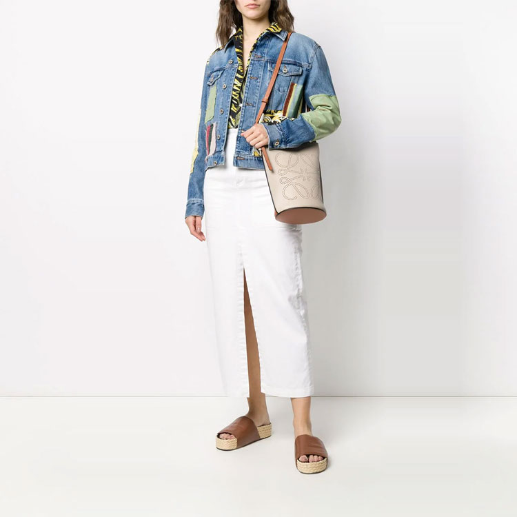 Lookbook (W) 로에베 데이지 패치워크 데님 자켓 블루 S2108191IB-4985