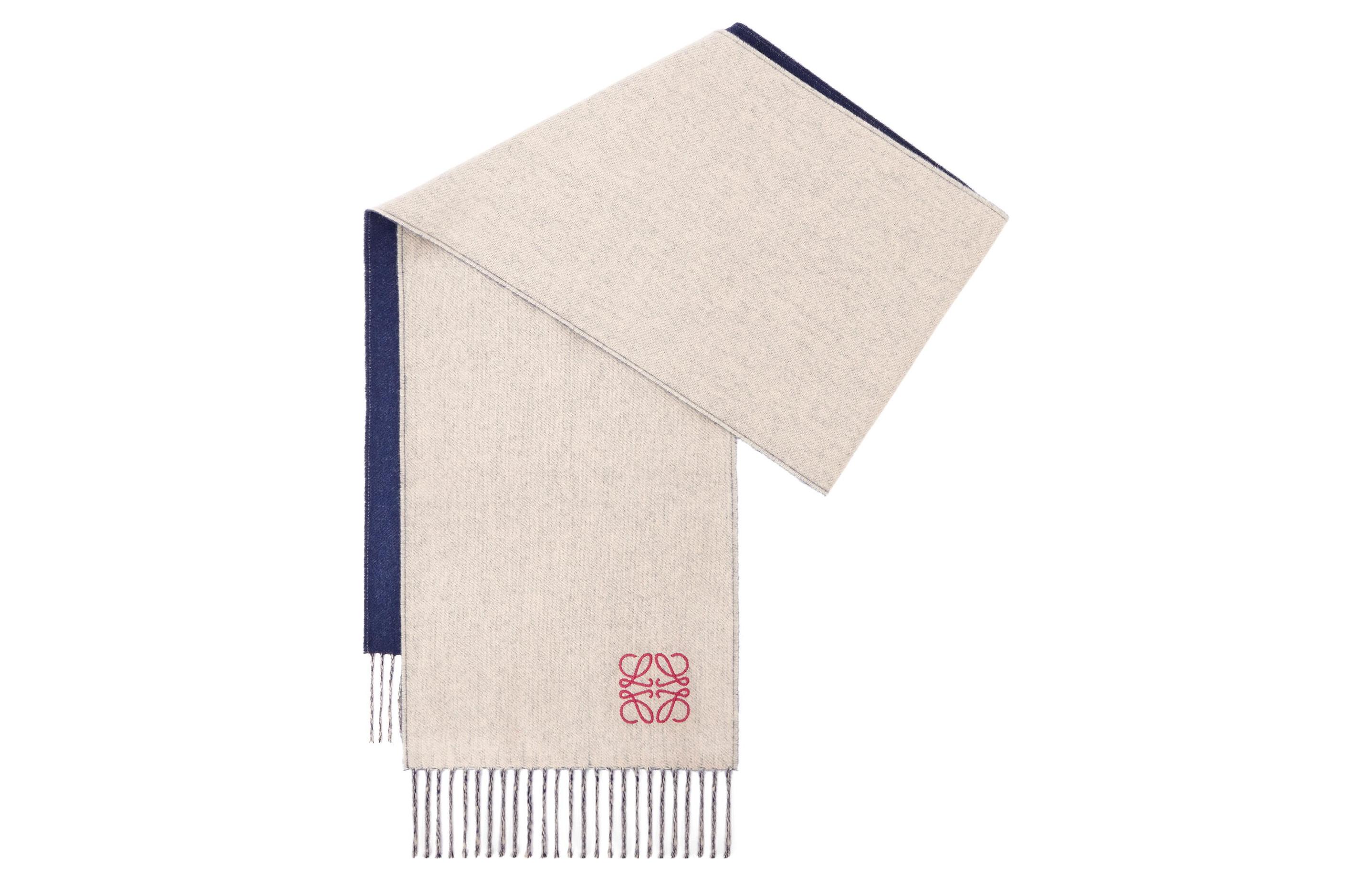 Shop (W) LOEWE 女士双面针织流苏围巾 F810250X01ANAGRAM5112