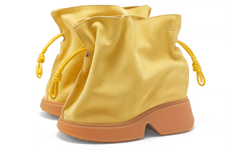 Lookbook (W) LOEWE Flamenco ''Scamosciato Giallo'' L814285X35-8100