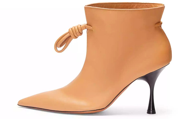 women-loewe-flamenco-boot-warm-sand-l815286-x11-2586