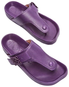 (W) Sandal Jepit LOEWE 'Kulit Ungu' L814465X59-8461 Shop (W) Sandal Jepit LOEWE 'Kulit Ungu' L814465X59-8461