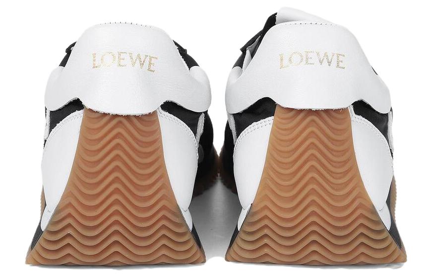 Shop (W) 로에베 플로우 러너 "블랙 화이트" (Loewe Flow Runner "Black White") L815282X47-1102