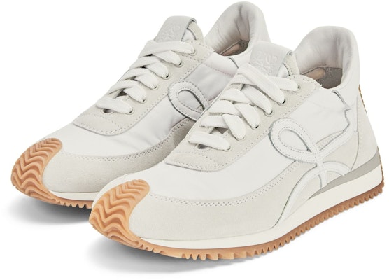 LOEWE Flow Runner 'Nylon Putih dan Suede' L815282X352100 Shop LOEWE Flow Runner 'Nylon Putih dan Suede' L815282X352100