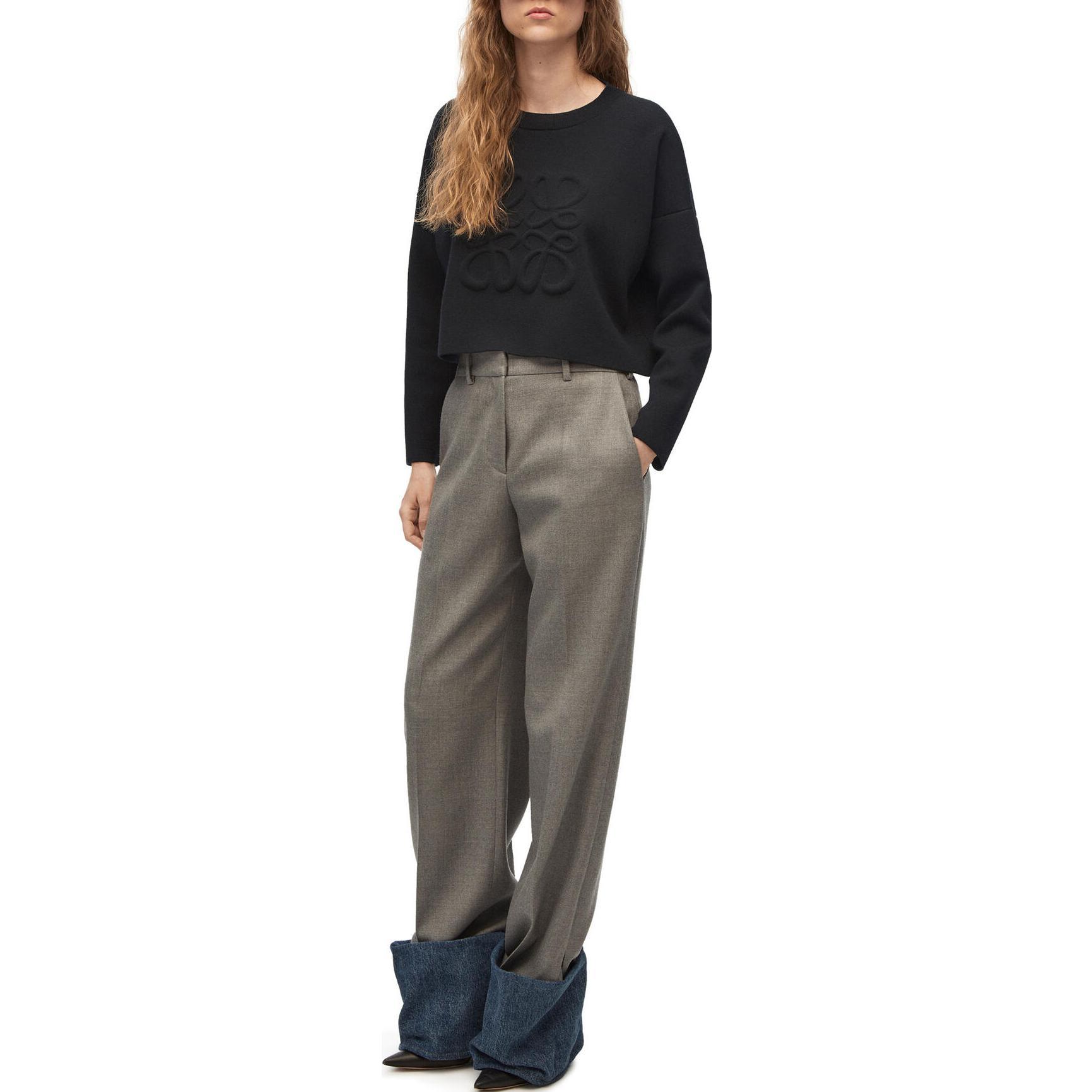 Lookbook (W) 로에베 FW22 블랙 울 니트 스웨터 긴팔 크루넥. S540Y14KBG-1100