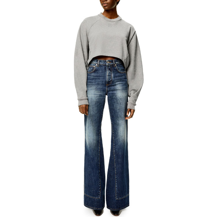 Lookbook (W) LOEWE FW22 Kelabu Batwing Sleeve Crewneck Pullover Sweatshirt. S359Y24X13-1440