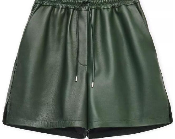 women-loewe-fw-22-solid-color-leather-lace-up-shorts-green-s540-y20-l47-4360