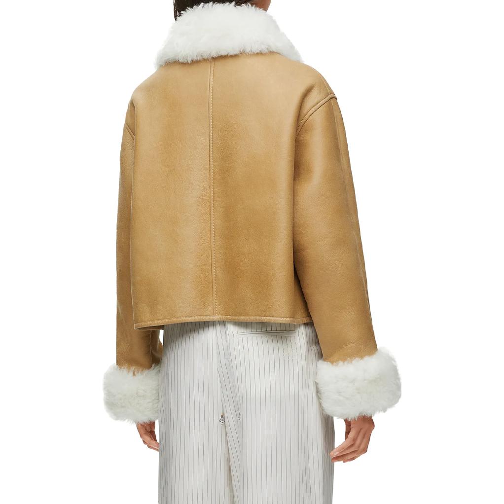 Shop (W) LOEWE FW23 Jaket Lengan Panjang Oversized Logo Patch S359Y19LA5-2197