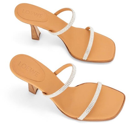 (W) 로에베 실버 벨벳 힐 샌들 (스톤 스트랩) L616465X23-1160 Shop (W) 로에베 실버 벨벳 힐 샌들 (스톤 스트랩) L616465X23-1160