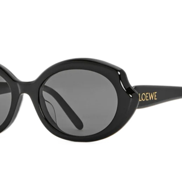 Shop (W) LOEWE 不规则黑色字母设计太阳镜 LW40147I