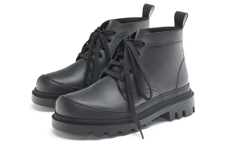 Lookbook (W) LOEWE Sepatu Boot Kulit Hitam 'Lace-Up' L815285X72-1100
