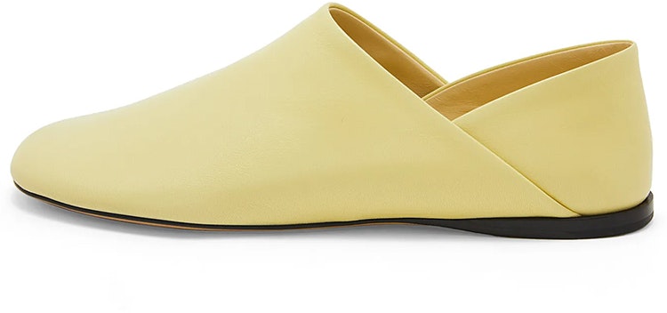 women-loewe-leather-flat-square-toe-light-yellow-l814466-x22-8803
