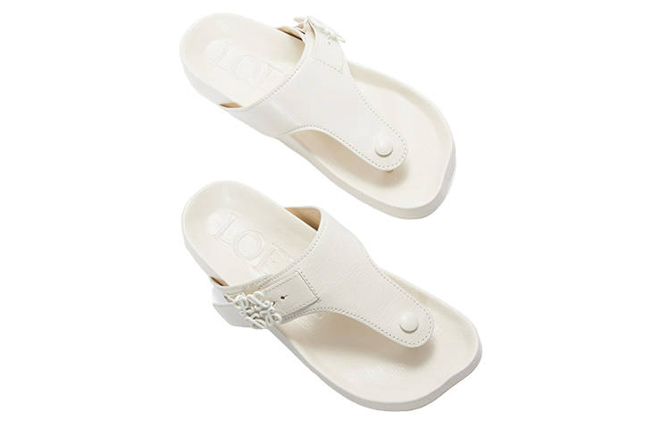 Lookbook LOEWE 羅意威 皮革 夾趾 平底 時尚涼拖 女款 白色