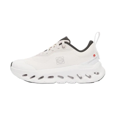 (W) LOEWE On Round Toe Low 'White'