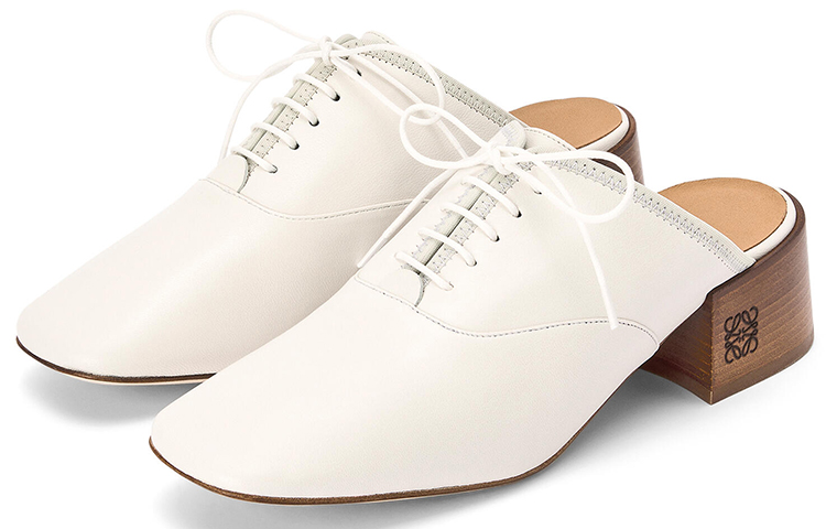 Lookbook LOEWE羅意威 羊皮 繫帶時尚 粗跟 高筒鞋 女款 白色