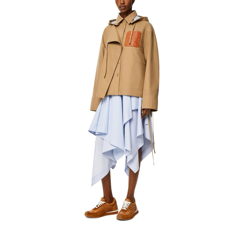 Purchase (W) LOEWE SS21 Jaket Parka Hood Lepas Wanita Warna Cokelat Karamel. S540Y02X10-3550