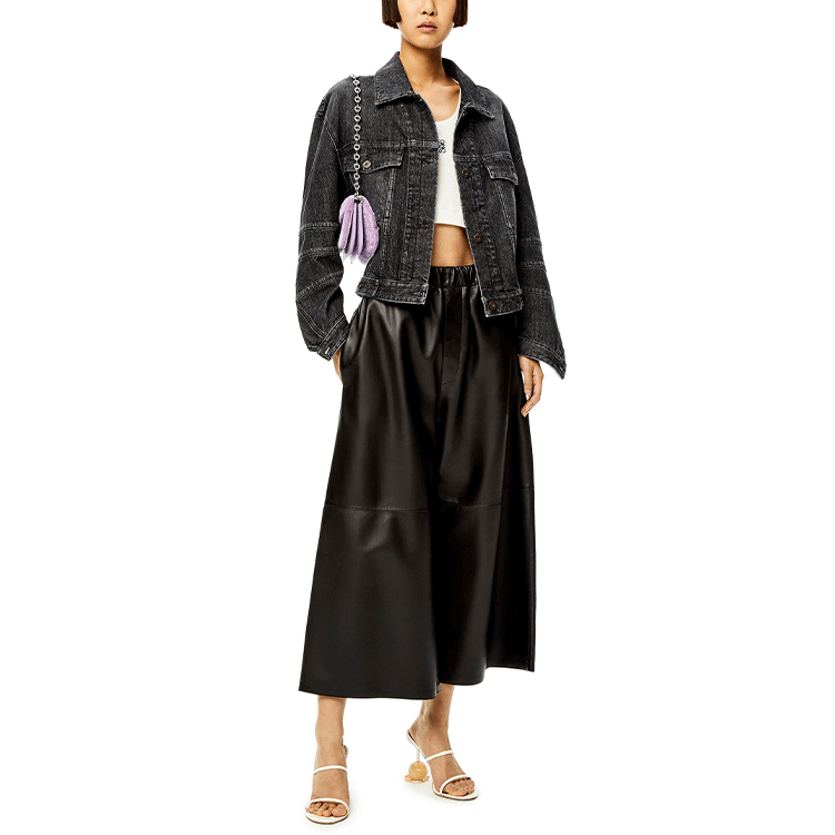 Lookbook (W) 로에베 SS22 블랙 데님 트윌 자켓. S540Y50X17-1100