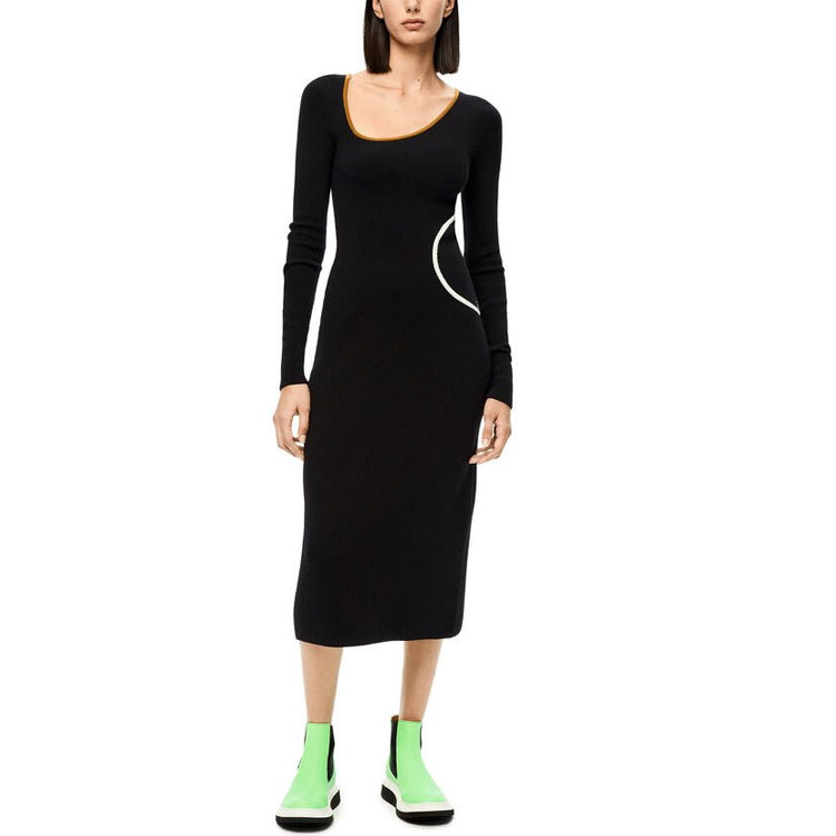 Lookbook (Women) LOEWE SS22  Wool Anagram Long-Sleeve Dress in Black. S800Y15K14-1100