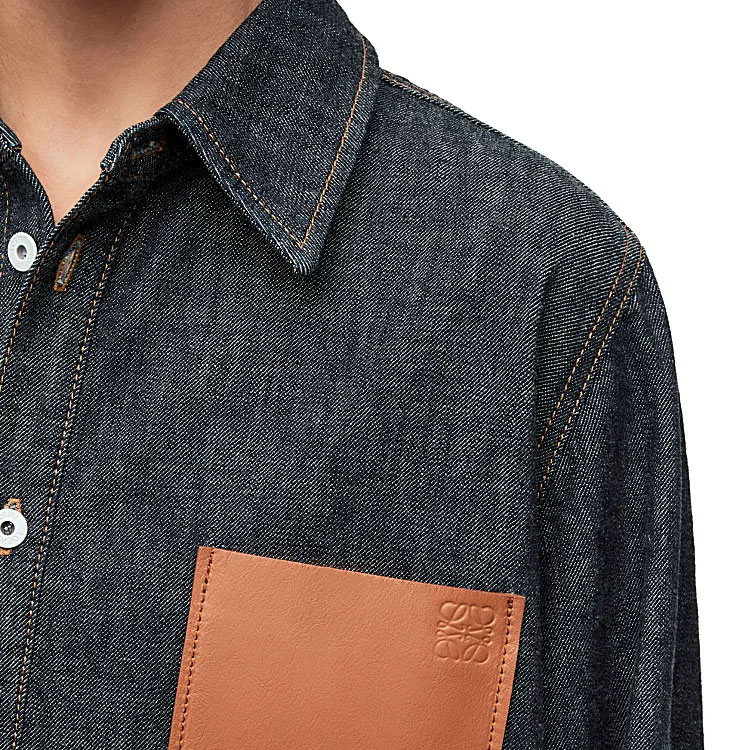 Sizing (W) 로에베 SS23 데님 블루 포켓 패치 루즈 롱슬리브 셔츠 S540Y13X27-5400