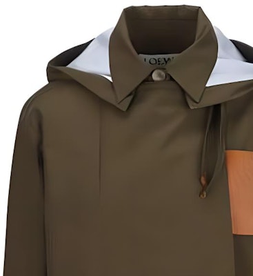 (Women) LOEWE SS23 Detachable Military Hooded Parka in Khaki Green. S540Y02X10-4160 Cheap (Women) LOEWE SS23 Detachable Military Hooded Parka in Khaki Green. S540Y02X10-4160