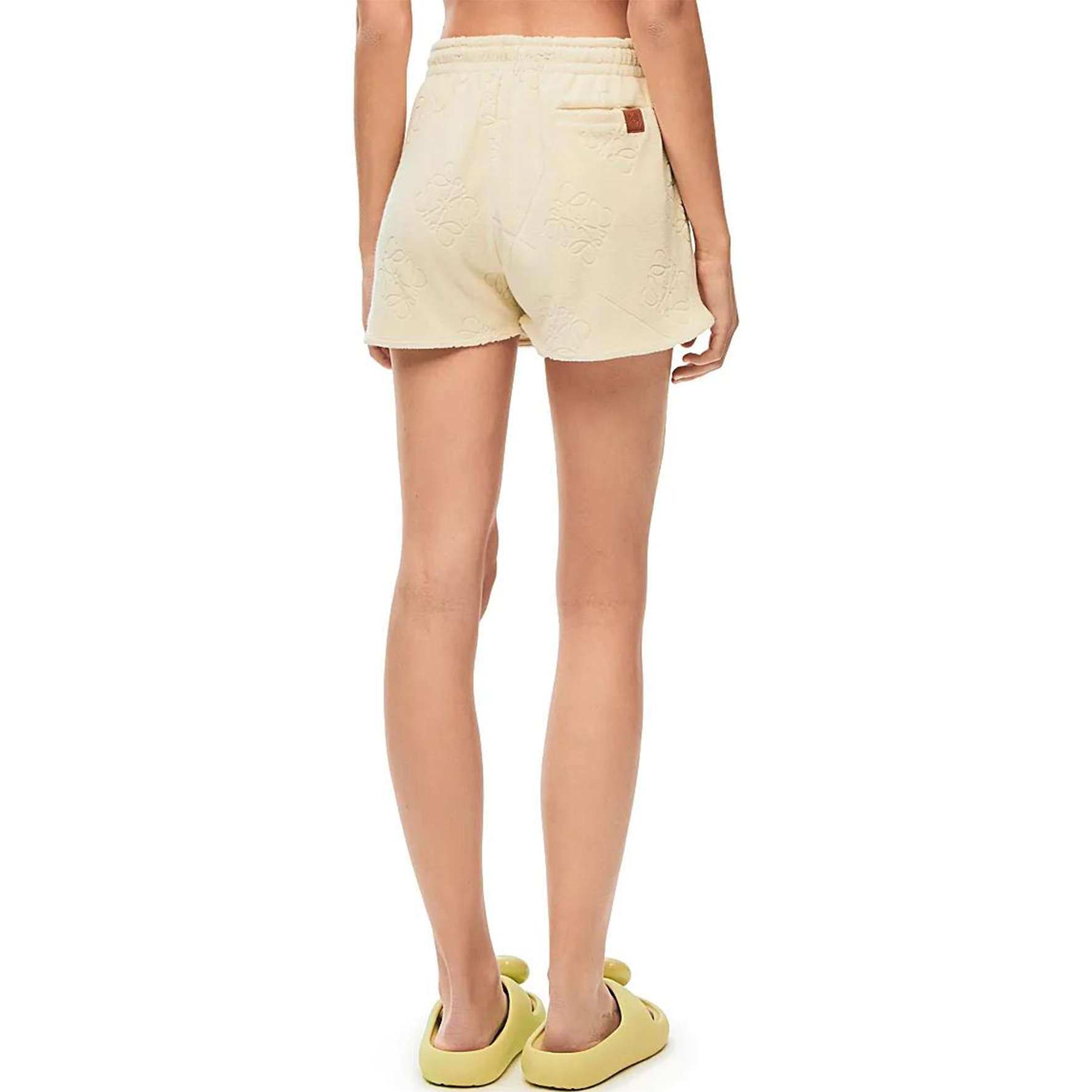 Purchase (Women) LOEWE SS23  Straight-fit Jacquard Shorts in Linen Beige with Logo Design. S616Y27J08-2370