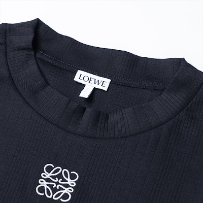 (W) LOEWE SS23 女款黑色LOGO印花短袖短版T恤 S540Y07XCD-1100 Purchase (W) LOEWE SS23 女款黑色LOGO印花短袖短版T恤 S540Y07XCD-1100