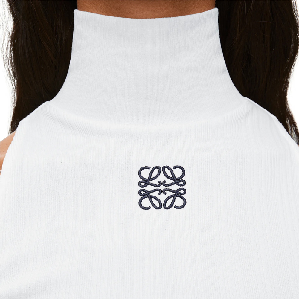 Details for (W) LOEWE SS24 Camiseta sin mangas slim fit blanca con logo bordado cuello alto. S359Y23X81-2100