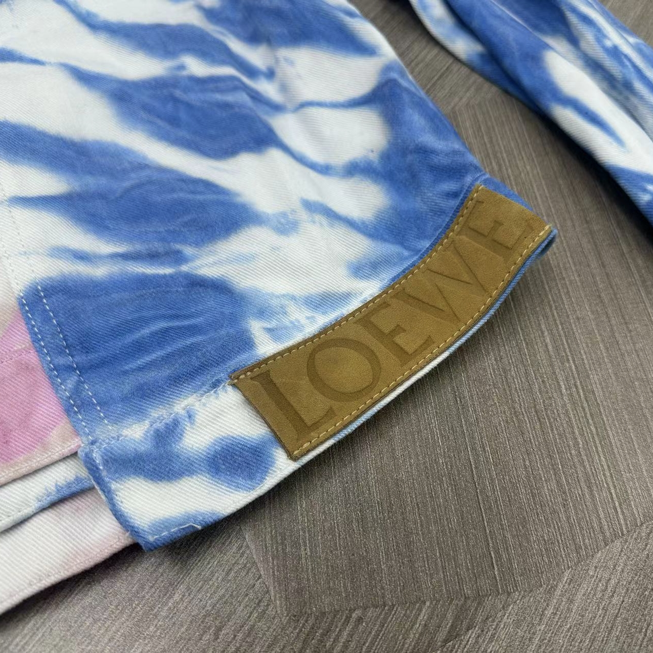 Purchase (W) 로에베 타이다이 컬러블록 여성용 멀티컬러 데님 자켓. S616330X05