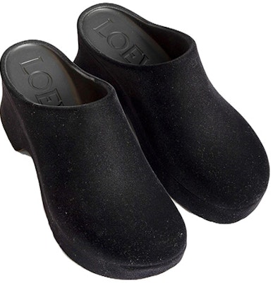 (W) LOEWE Toe Cap Mule 'Hitam' Sepatu Selop L814V29X15-1100 Lookbook (W) LOEWE Toe Cap Mule 'Hitam' Sepatu Selop L814V29X15-1100