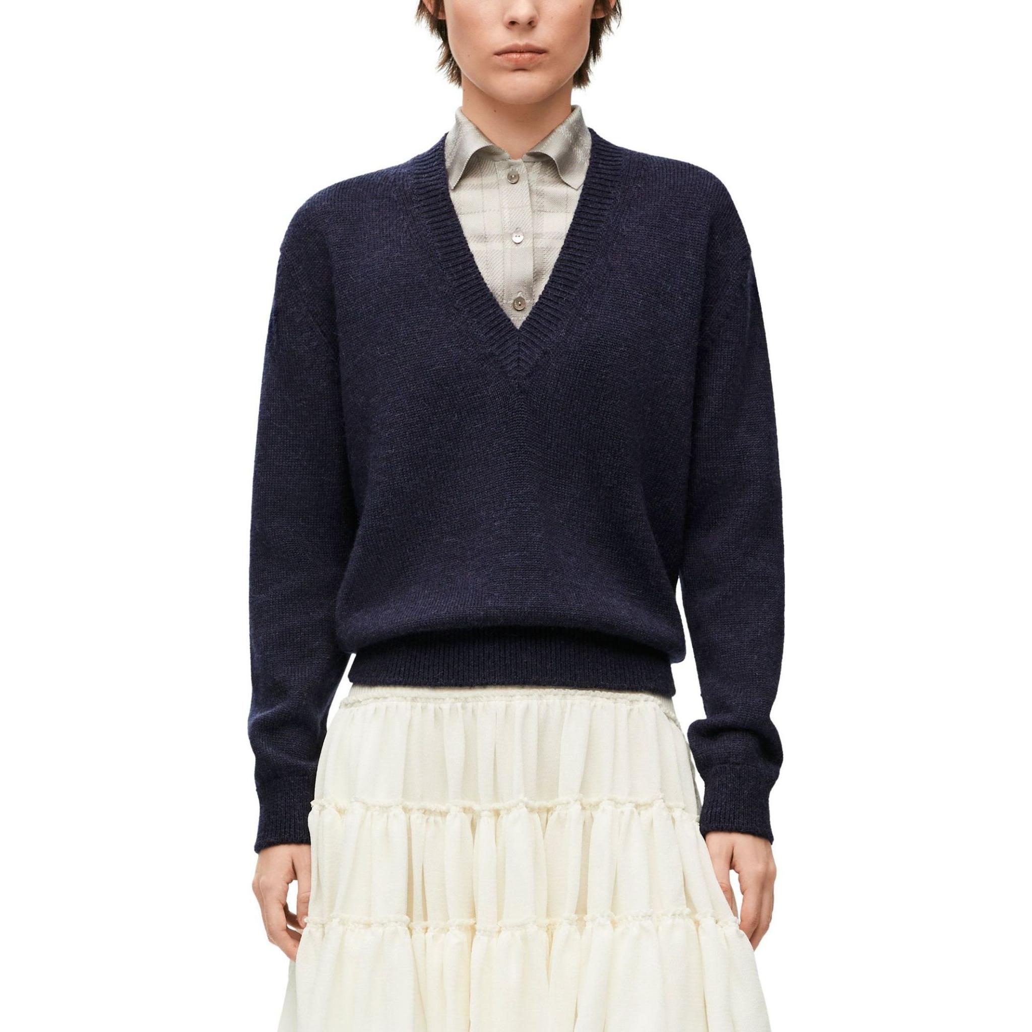 Shop (W) LOEWE 错视效果海军蓝羊毛真丝V领女款长袖毛衣。 S540Y14KEQ-4936