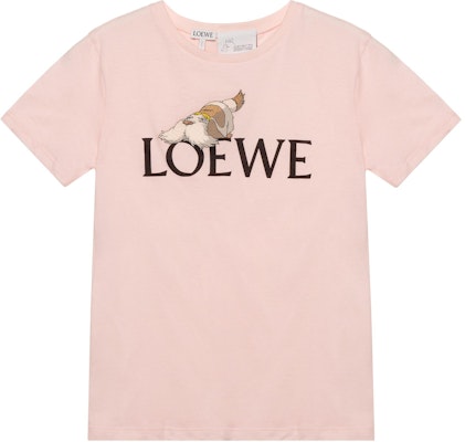 (Women) LOEWE x Howl's Moving Castle SS23 Pink Logo Print T-Shirt. SB44Y22X12-2060 Order (Women) LOEWE x Howl's Moving Castle SS23 Pink Logo Print T-Shirt. SB44Y22X12-2060