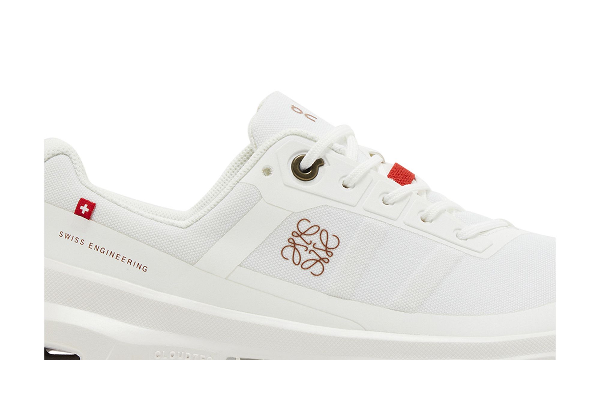 Lookbook (W) Loewe x On Cloudventure ''Blanc'' 32-98175