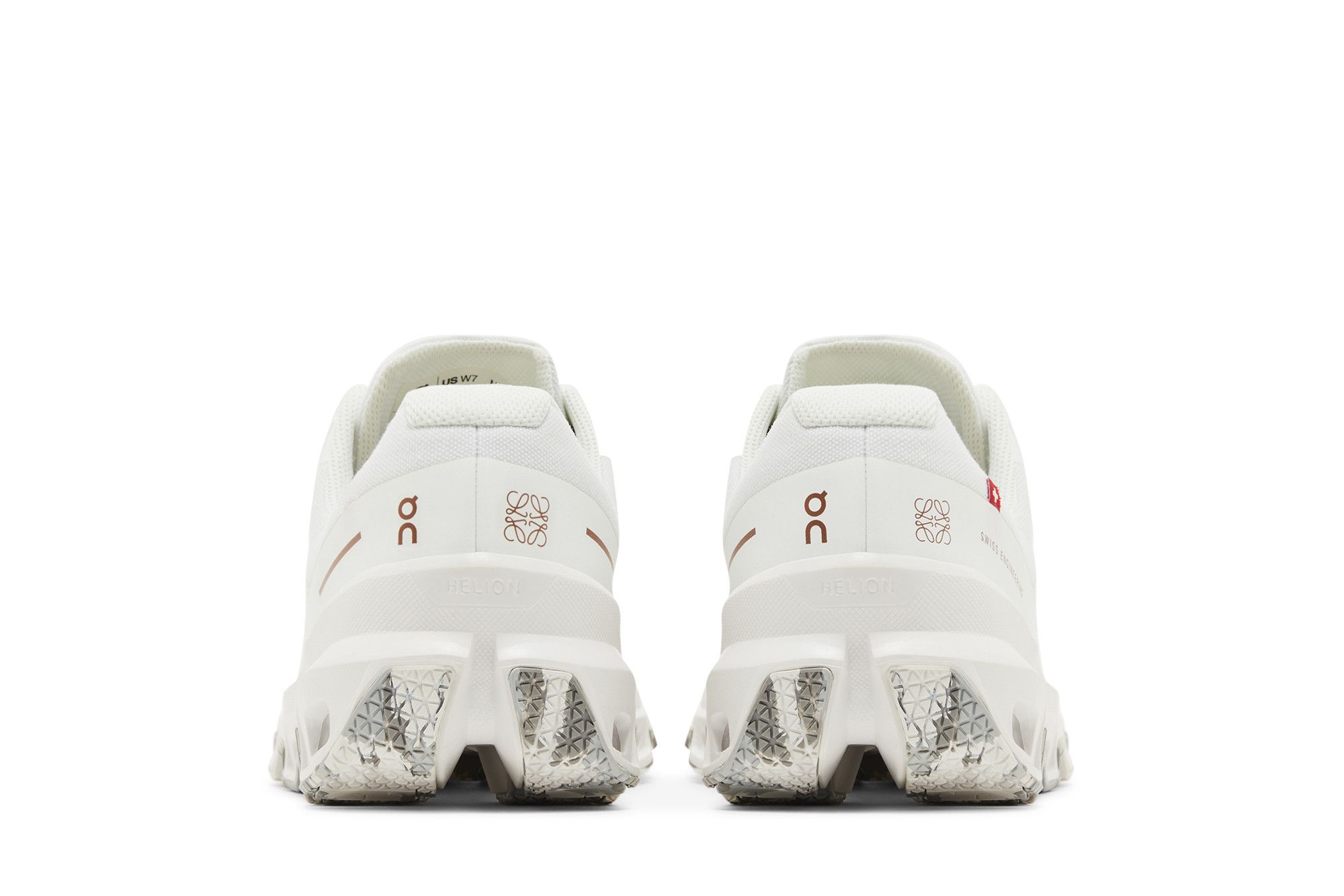 Sizing (W) Loewe x On Cloudventure ''Blanc'' 32-98175
