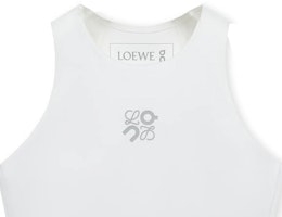 (W) LOEWE x On Running SS24 修身款白色印花无袖背心。 S929Y23J01-2100 Sizing (W) LOEWE x On Running SS24 修身款白色印花无袖背心。 S929Y23J01-2100