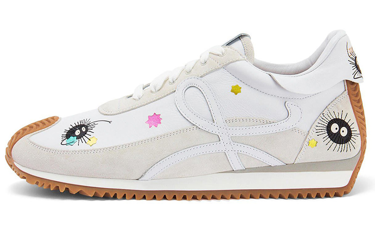 (Women) LOEWE Flow Runner Spirited Away Susuwatari 'White' L928282X05-1957