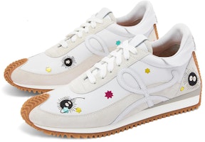 (W) LOEWE x El Viaje de Chihiro Flow Runner 'Susuwatari Blanco' L928282X05-1957 Lookbook (W) LOEWE x El Viaje de Chihiro Flow Runner 'Susuwatari Blanco' L928282X05-1957
