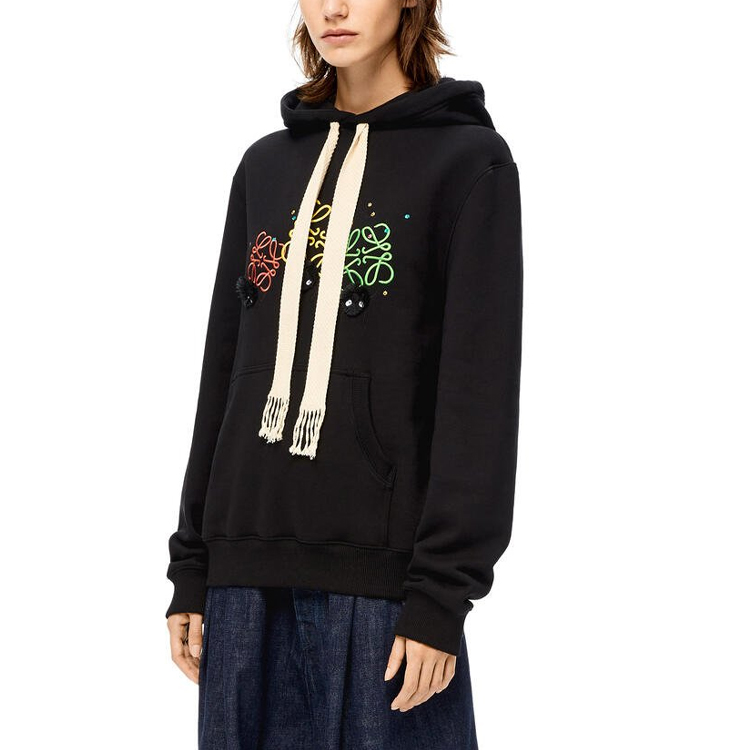 Shop (W) LOEWE x Spirited Away SS22 Sweater Hitam Katun Logo Soot Sprite S928Y25J02-1100