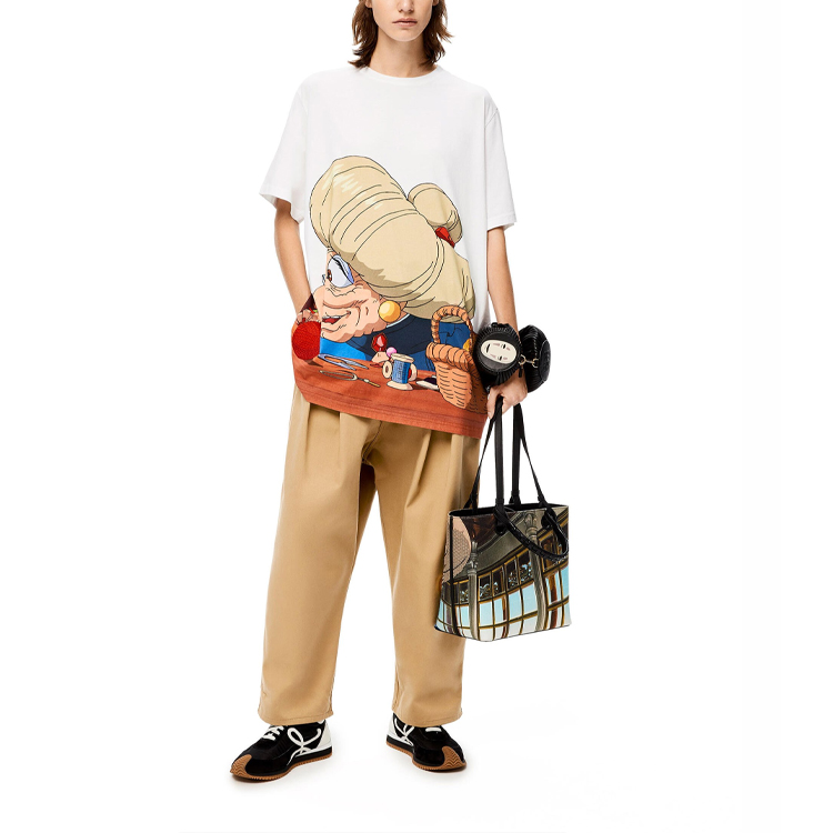 (Women) LOEWE Spirited Away SS22 White Graphic Print Tee  Fashion Shirt S928Y22J05-9990 圖 3