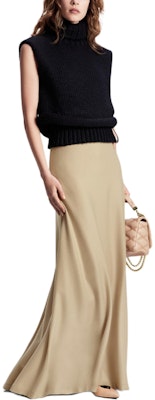 (Women) LOUIS VUITTON Black Sleeveless Turtleneck Sweater 1AFUCP Lookbook (Women) LOUIS VUITTON Black Sleeveless Turtleneck Sweater 1AFUCP