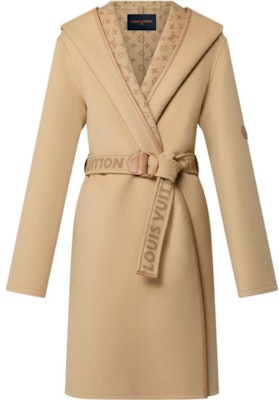 (Women) LOUIS VUITTON Casual Logo Print Hooded Coat Khaki. 1AAASL Buy (Women) LOUIS VUITTON Casual Logo Print Hooded Coat Khaki. 1AAASL