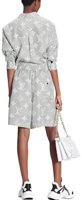 (W) 路易威登 灰色寬鬆款式標誌彈性休閒短褲. 1AAK6N Shop (W) 路易威登 灰色寬鬆款式標誌彈性休閒短褲. 1AAK6N