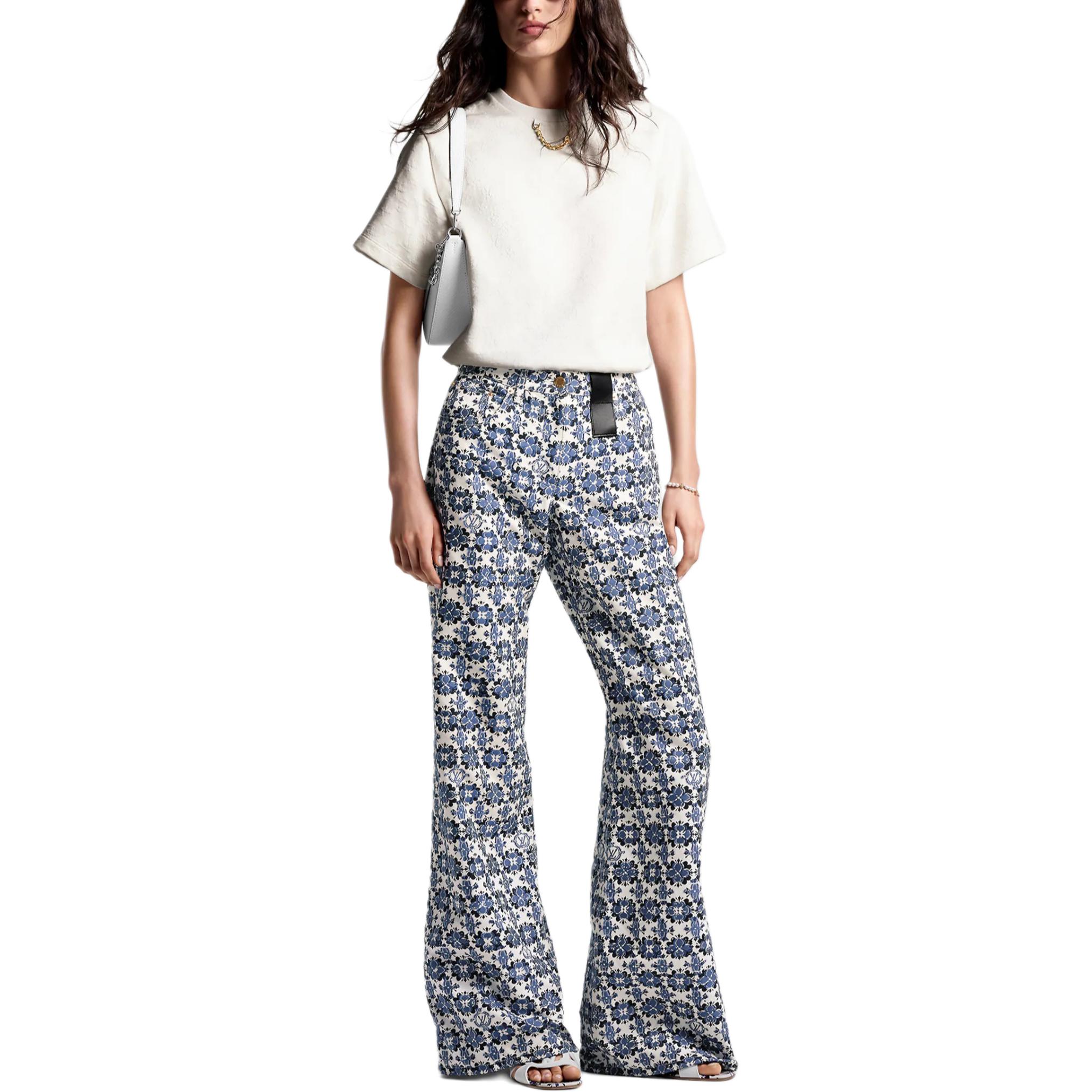 Lookbook (W) ルイヴィトン ロゴ ジャカード チェーン ルーズフィット クルーネックTシャツ ホワイト 1AFTMS