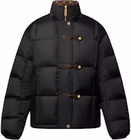 Order (Women) LOUIS VUITTON Pillow Puffer Jacket Black Relaxed Fit 1AHEML