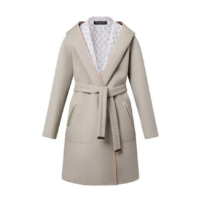 (Women) Louis Vuitton Reversible Hooded Belted Coat Beige. 1AC02P