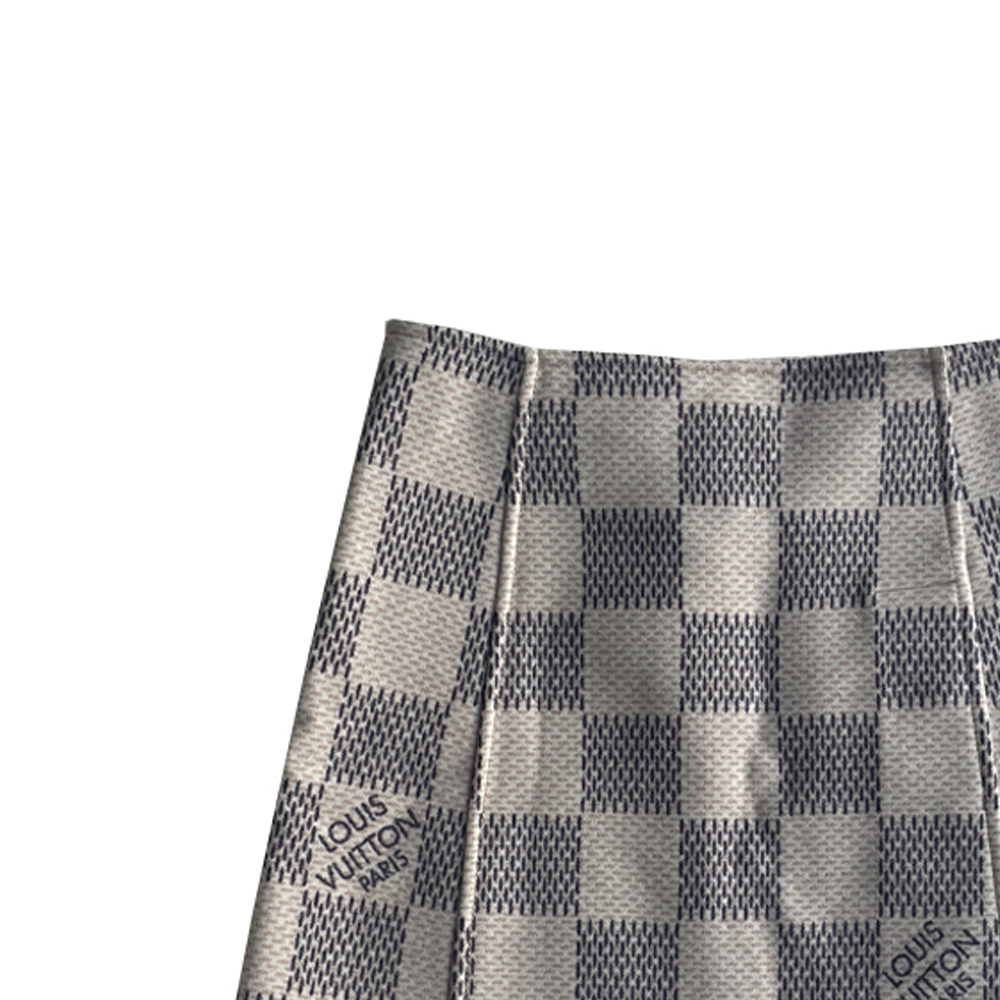 Purchase (W) 루이 비통 화이트 모노그램 자수 체크 미디 스커트. 1A9NG6