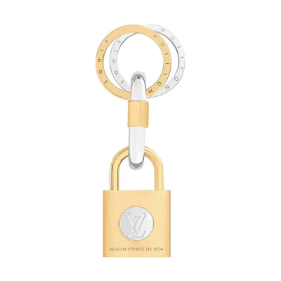 (Women) Louis Vuitton Alphabet Engraved Padlock Keychain Gold for Women. M00549